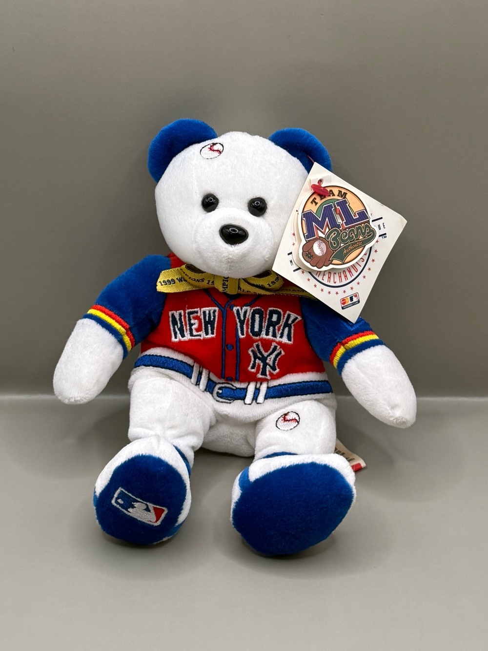 NWT MLB New York Yankees Baseball Plush Bear Stuffed Animal